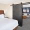 Courtyard by Marriott Portland Downtown/Waterfront