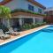 Buraquinho I Villas Praia Moderno e Aconchegante