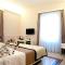 Daplace - La Mongolfiera Rooms in Navona