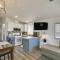 Lake Havasu Cottage Mountain Views and Beach Access