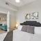 2BR Bright and Lovely Apt - Leland 3 - Chicago
