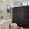 2BR Bright and Lovely Apt - Leland 3 - Chicago