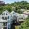 Explore Downtown and Mount Adams with River Views - Цинциннати