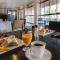 Holiday Inn Detroit Metro Airport by IHG