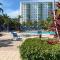 Sunny Isles Condo Resort - ميامي بيتش