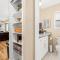 New! Beautiful 1BR in Sharon Lane - روزفيل