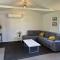 Walk to the Water - Whangamata Holiday Home