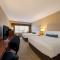 Best Western Voyageur Place Hotel - Newmarket