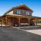 Bunk House Big House 2BR Mountain Views 7 min to Yellowstone
