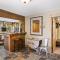 Bunk House Big House 2BR Mountain Views 7 min to Yellowstone