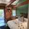 The Riverdeck Accommodation and Backpackers