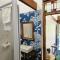 The Riverdeck Accommodation and Backpackers
