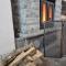 Sällinge House - Cozy Villa with Fireplace and Garden close to Uppsala