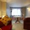Comfortable ground floor 1 bed apartment with garden in great location - Porlock