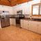 WL933, Tale of the Whale- Oceanfront, Private Beach Access, Gas Fireplace, Ocean Views - Corolla