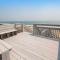 WL933, Tale of the Whale- Oceanfront, Private Beach Access, Gas Fireplace, Ocean Views - Corolla