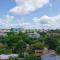 Spacious 2 Bedroom Apt In Villa Morra - Asunción