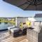 Mallards Way ML01 HOT TUB Lakeside Spa
