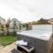 Reflections HM77 HOT TUB Lakeside Spa NEW