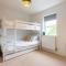 Calm Waters HM95 HOT TUB Lakeside Spa Property