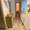Above PORTHMINSTER BEACH - - St James Rest - - A STYLISH GROUND-FLOOR PRIVATE APARTMENT - - Kids Love The Cabin Bunk Room - - BEAUTIFULLY REFURBISHED