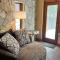 Hidden River Lodge