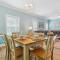 Family-Friendly Pensacola Home Less Than 1 Mi to Beach!