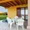 Renovated Farmhouse near lake Garda