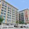 StoneTree - Furnished 1BR minutes of drive away to Expo 2020 - Dubaj