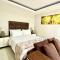 Sheryll Escapes - 314 La Grande, Comfy studio with hotel amenities!