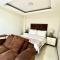 Sheryll Escapes - 314 La Grande, Comfy studio with hotel amenities!