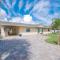 TOP RATED! Buddhas Bungalow, near Flagler & Beach