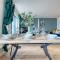 2-Bedroom Cosy, Spacious, & Modern City Apartment, Prime Location! Sleeps 6, Southampton Ocean Village - by Blue Puffin Stays