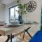 2-Bedroom Cosy, Spacious, & Modern City Apartment, Prime Location! Sleeps 6, Southampton Ocean Village - by Blue Puffin Stays