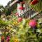 Residence Obermoarhof - Family Apartments with Pool & Playground