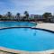 Noura Luxury Hotel Villa with free Pool and Beach access in Hurghada - الغردقة