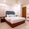 hotel silver tree
