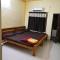 BACPAC MONKEY COLIVING