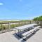 Fully Renovated! Coastal Elegance &Tranquil Beach - 希尔顿黑德岛