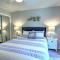 Fully Renovated! Coastal Elegance &Tranquil Beach - 希尔顿黑德岛