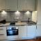 The Retreat, luxury studio apartment in Bath with parking