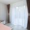 White DeLuxe Apartment
