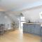 Pass the Keys Modern en-suite room in country PubRestaurant 1 - Llanddona