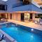 Villas Lucy - 1 Lemon -outdoor pool , 2 Cherry-indoor pool and 3 Plum-outdoor pool