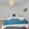 42 Church Row - 2 beds and 2 bathrooms