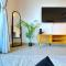 Luxury & Centric Flat with Balcony views in Marina - Dubaj