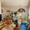 Charming Sunny 100m2 Entire Apartment with 2 bedrooms