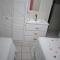 Hilltop View Guesthouse - Castries
