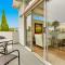 Shores Perfection - Spa, AC, Pet Friendly, Parking, Fire Pit & Massive Private Yard! - San Diego