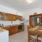 Seaview apartment Aida